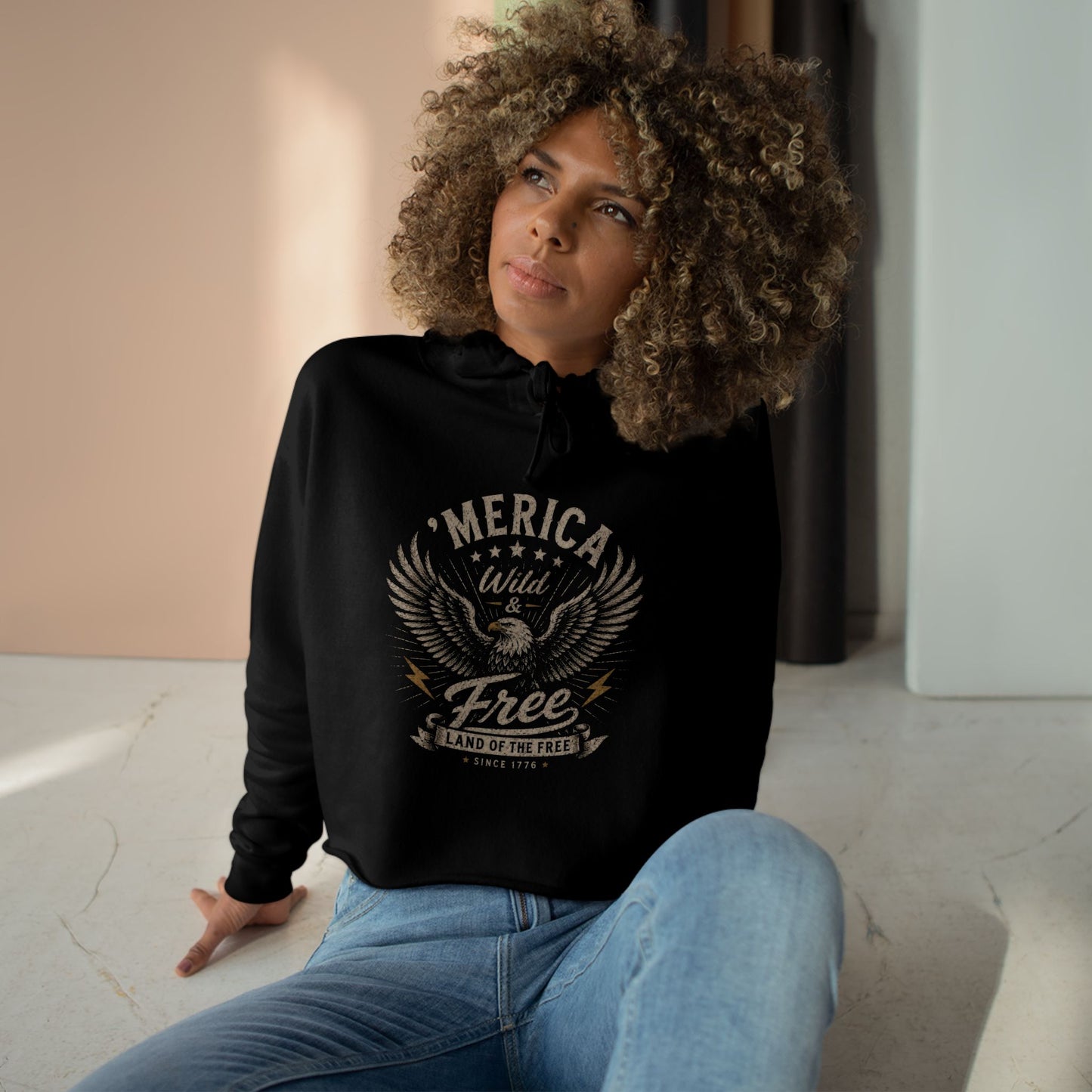 'Merica - Wild & Free Retro Eagle - Crop Hoodie