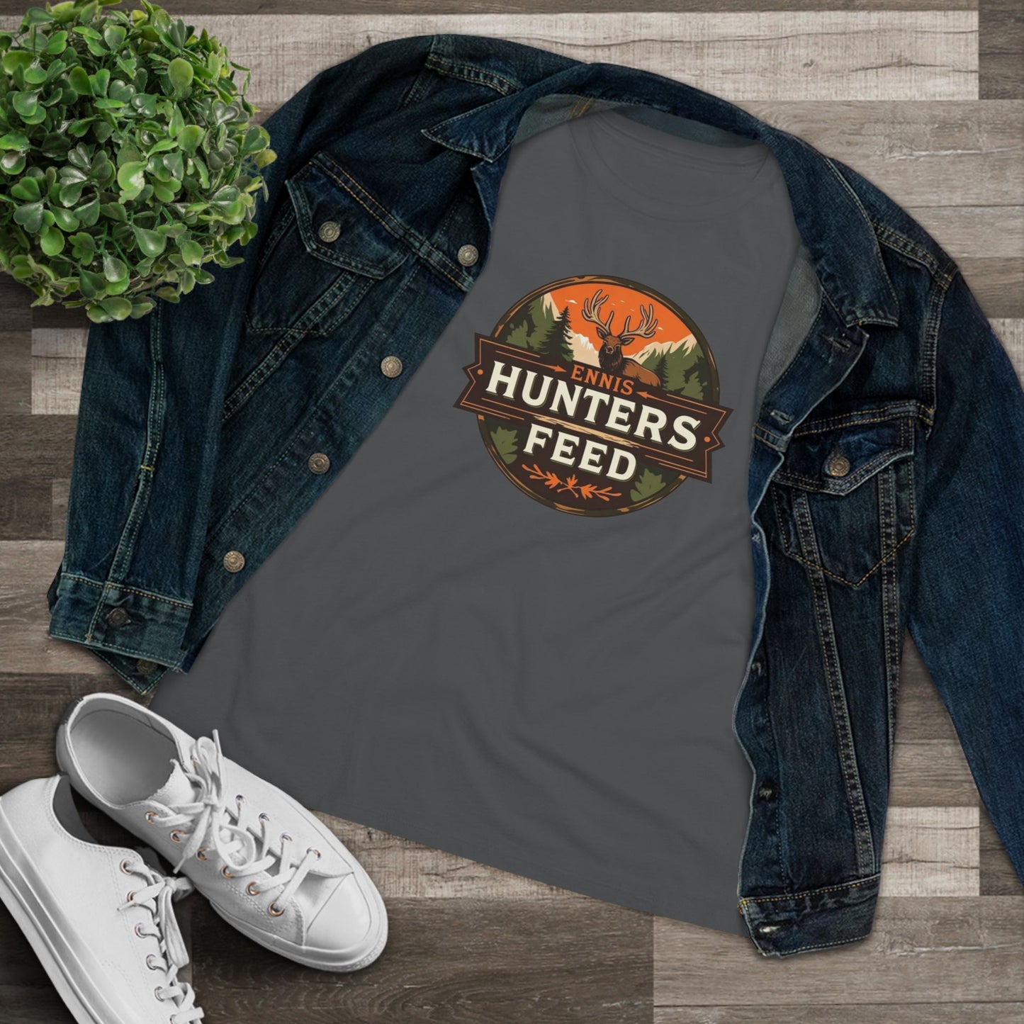 Ennis Hunters Feed - Women's Tee