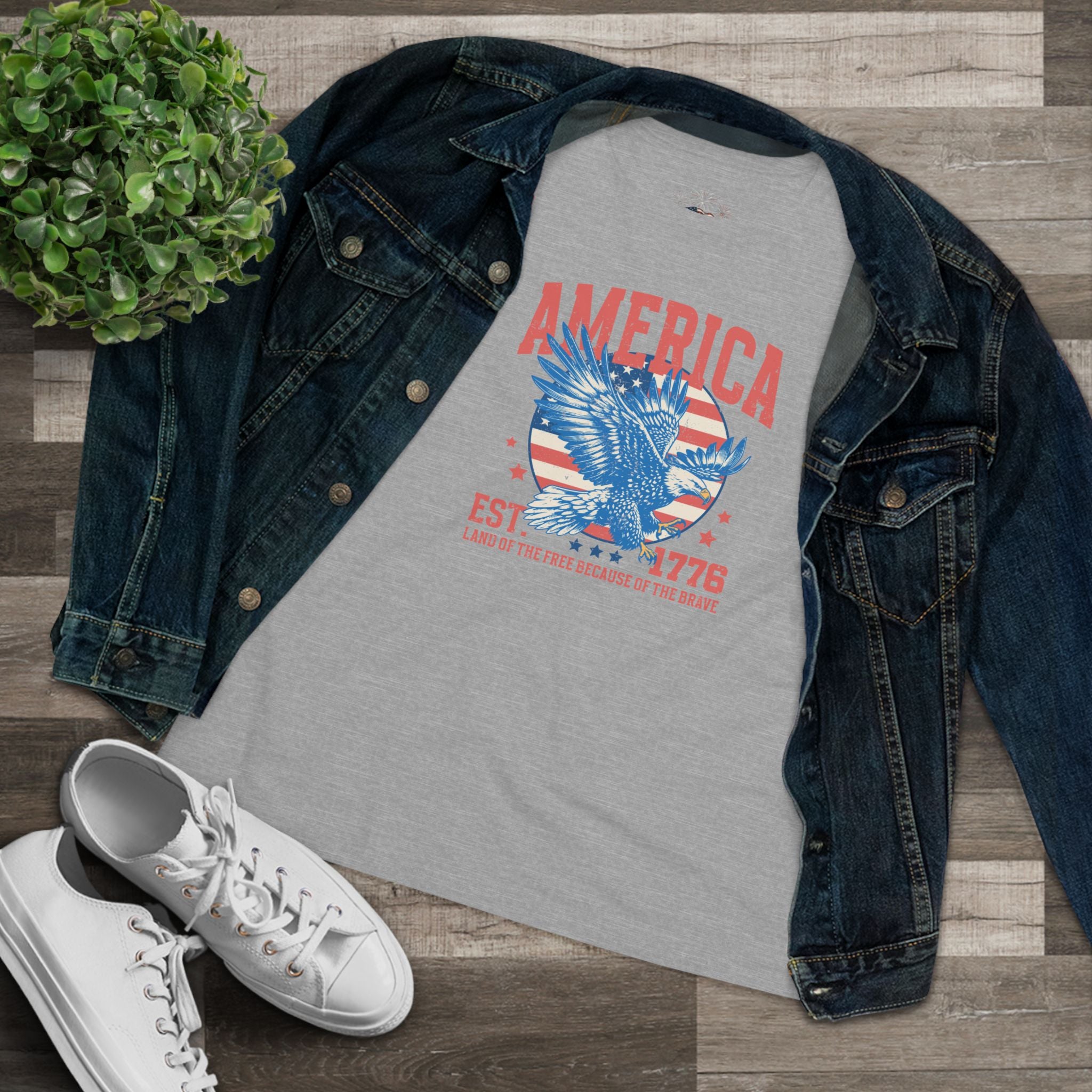 AMERICA EST. 1776 WOMEN'S GRAPHIC TEE | LAND OF THE FREE EAGLE SHIRT